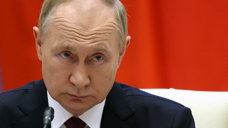 Wladimir Putin: Der russische Präsident steht auch im eigenen Land zunehmend unter Druck.