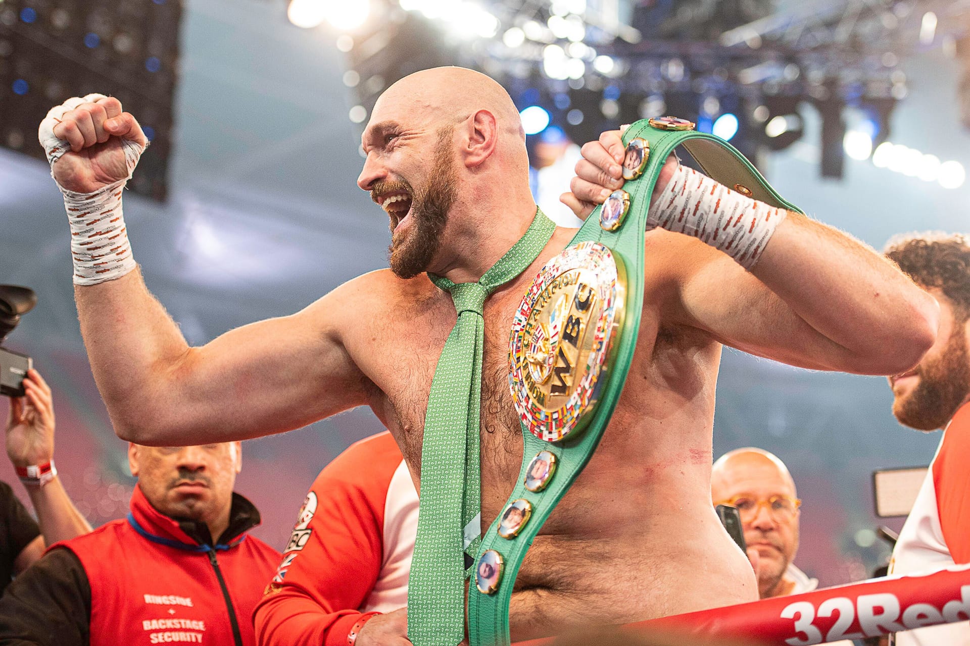 Tyson Fury: Der Schwergewichtsboxer zelebrierte zuletzt seinen Sieg gegen Dillian Whyte.