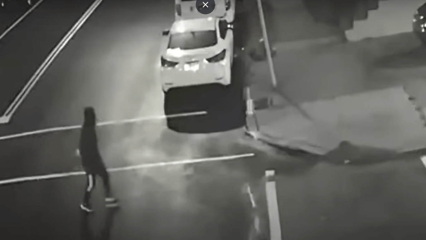 Der Täter: Die Polizei aus Philadelphia veröffentlichte bei YouTube ein Video, in dem der Täter zu sehen ist.
