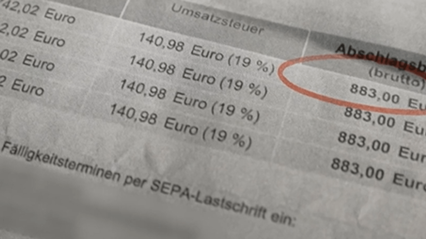 Von 85 auf 883 Euro: Weil sich der monatliche Preis für Gas verzehnfacht hat, wechselt Renate Sloma jetzt den Anbieter.