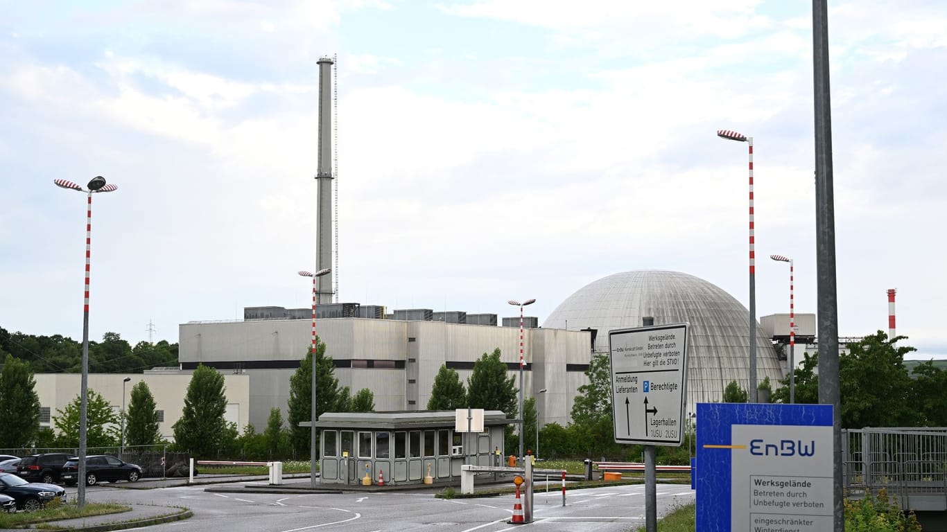 Das Kernkraftwerk Neckarwestheim (Archivbild): Atomkraftgegner hatten vor Schäden im Kraftwerk gewarnt.