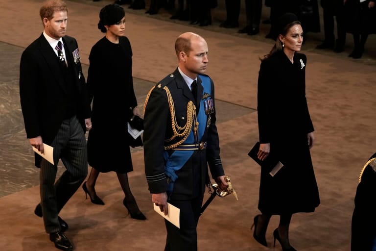 Die Fab Four in Westminster Hall (v.l.): Prinz Harry, Herzogin Meghan, Prinz William und Herzogin Kate.