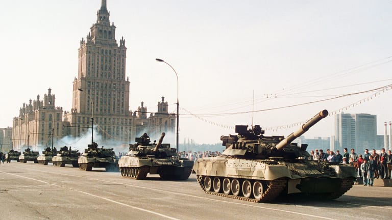04.10.1993: Als Panzer durch Moskau rollten