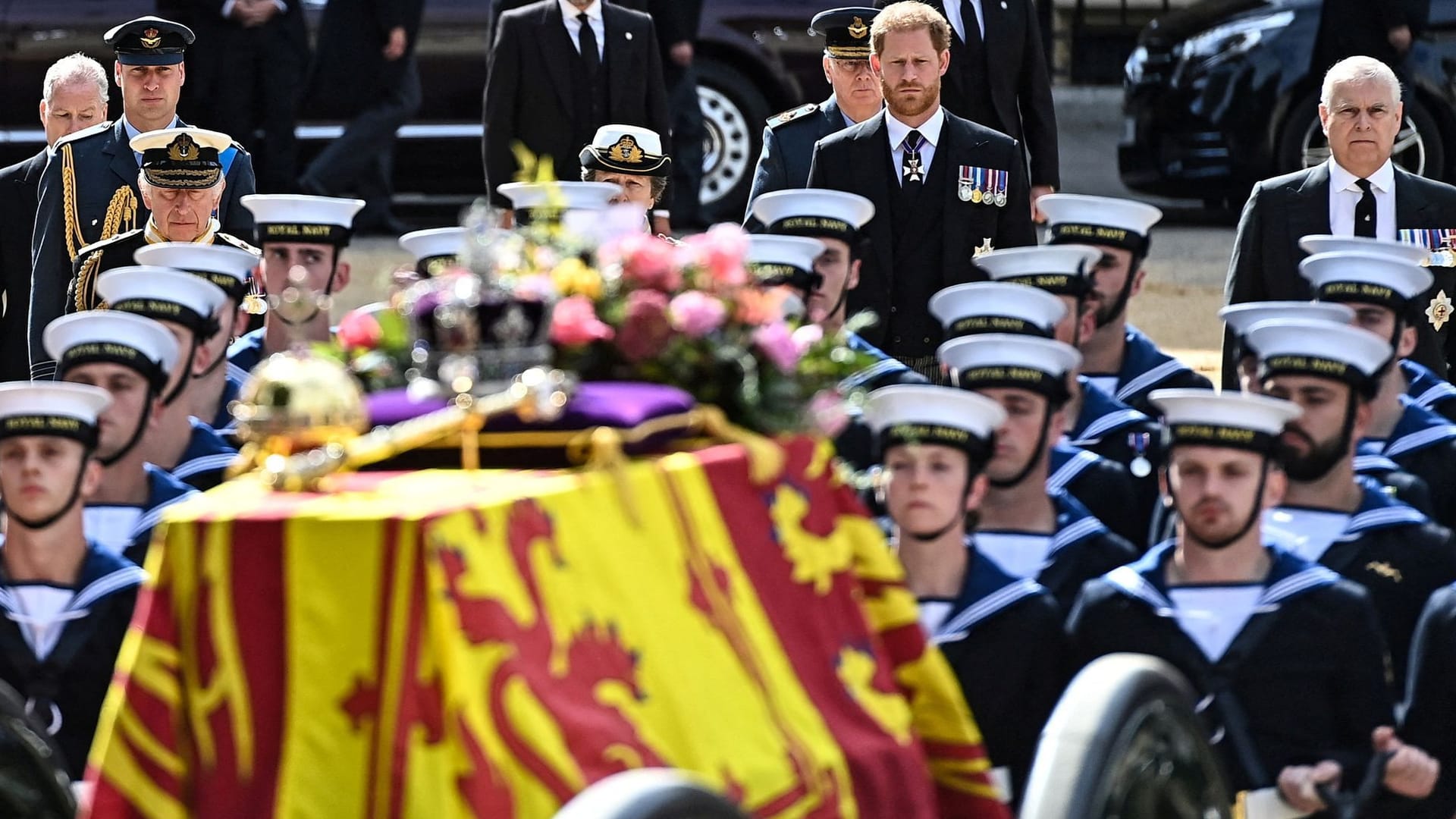 Queen Elizabeth II.: ARD und ZDF berichteten beide vollumfänglich von dem Staatsbegräbnis.