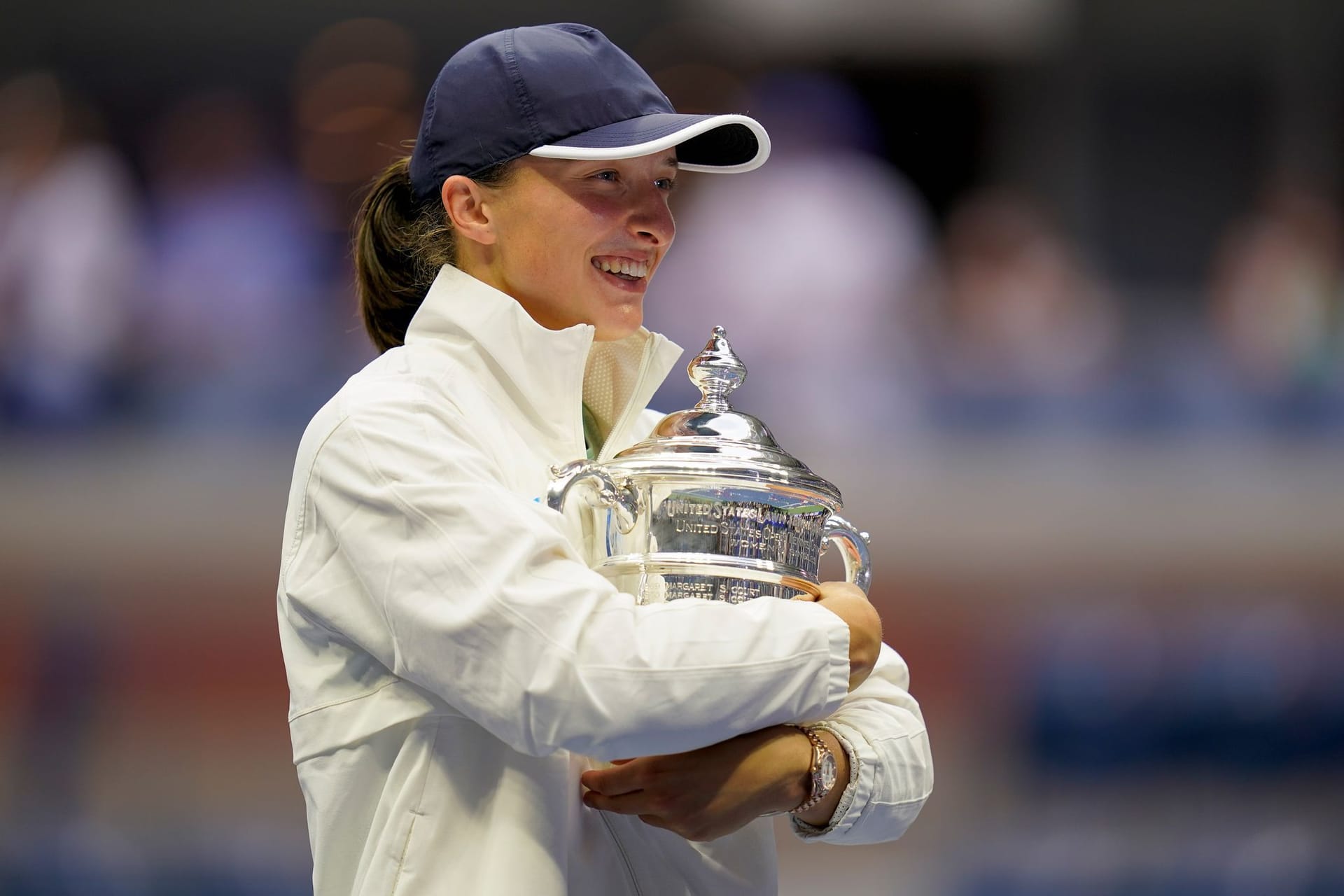 Strahlende Siegerin: Iga Swiatek aus Polen hat die US Open gewonnen.