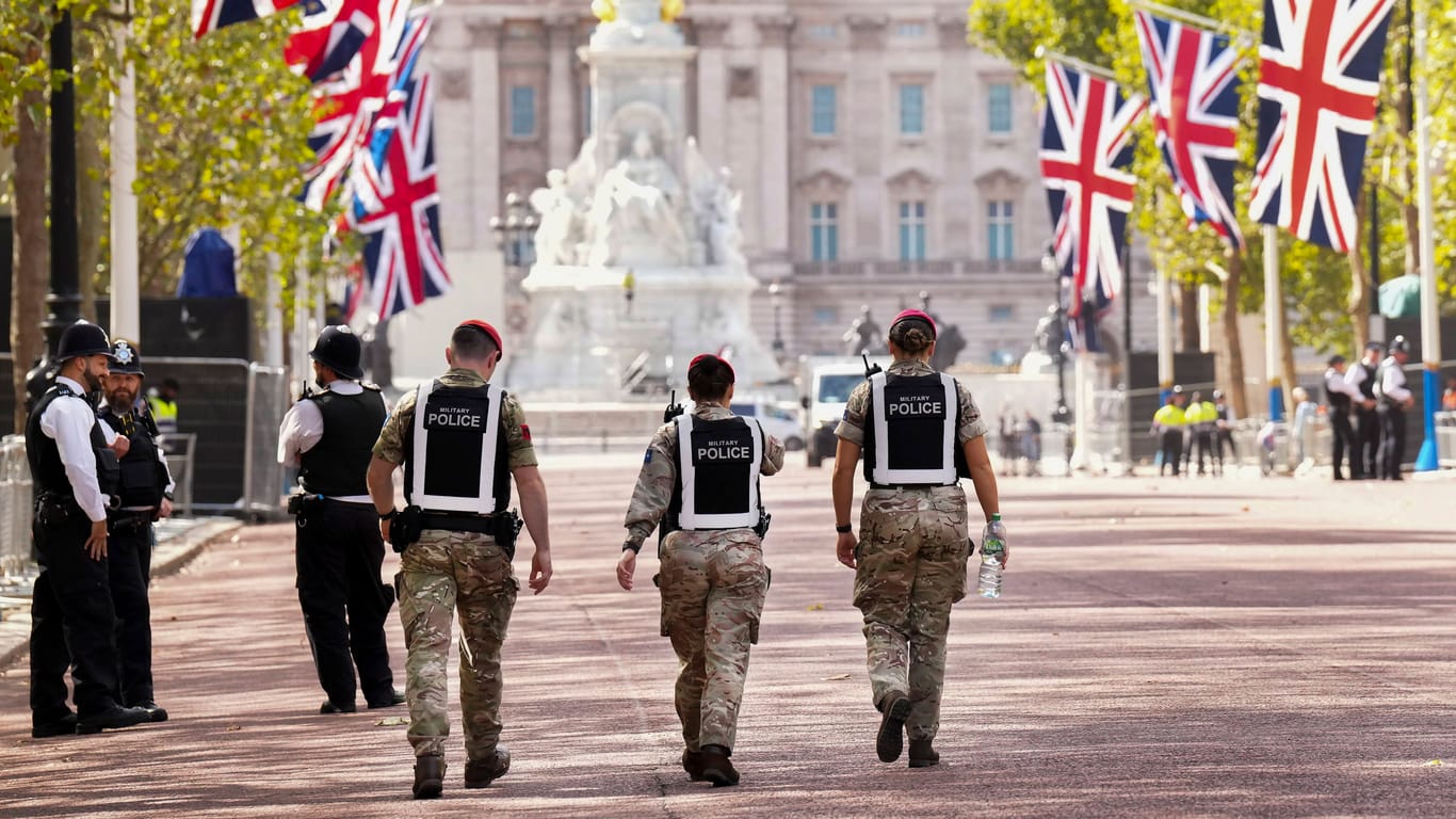 In London herrschen aufgrund der Beerdigung von Queen Elizabeth II. hohe Sicherheitsvorkehrungen.