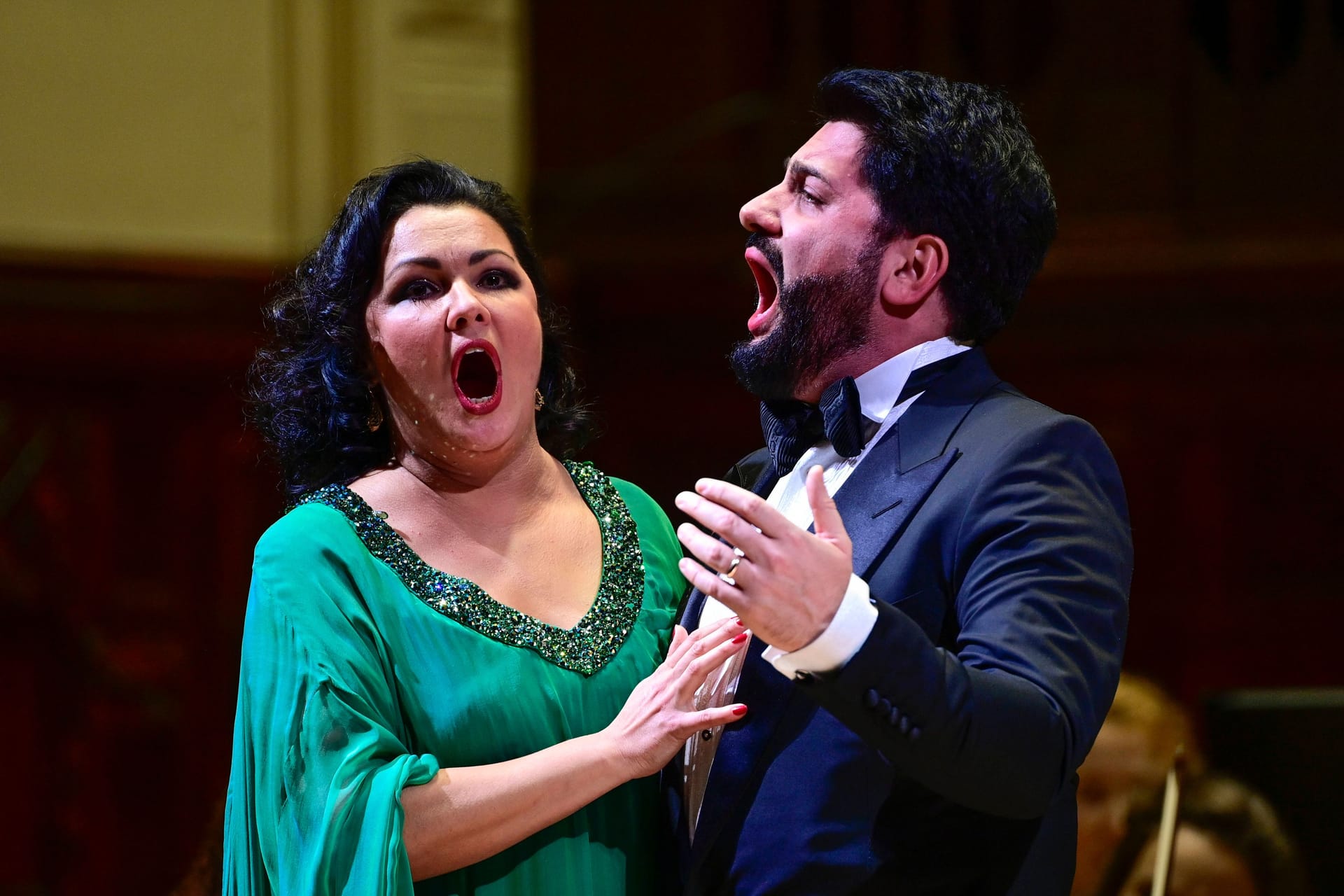 Die russische Sopranistin Anna Netrebko and ihr Yusif Eyvazov bei einem Konzert: Am Mittwoch traten sie in Hamburg auf.