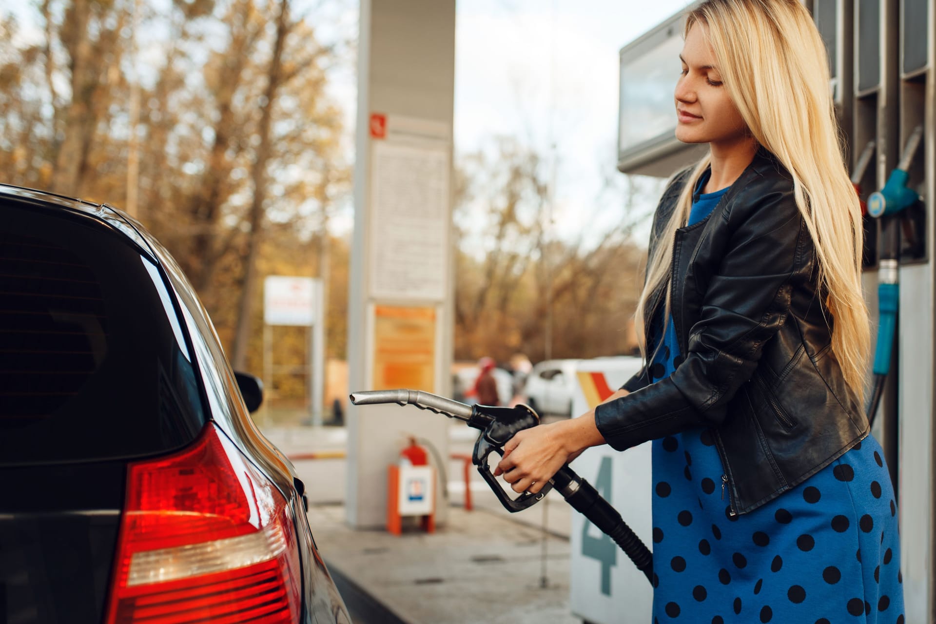 Tankpreise an der Spitze: Fast nirgends in Europa kostet Sprit mehr als in Deutschland.