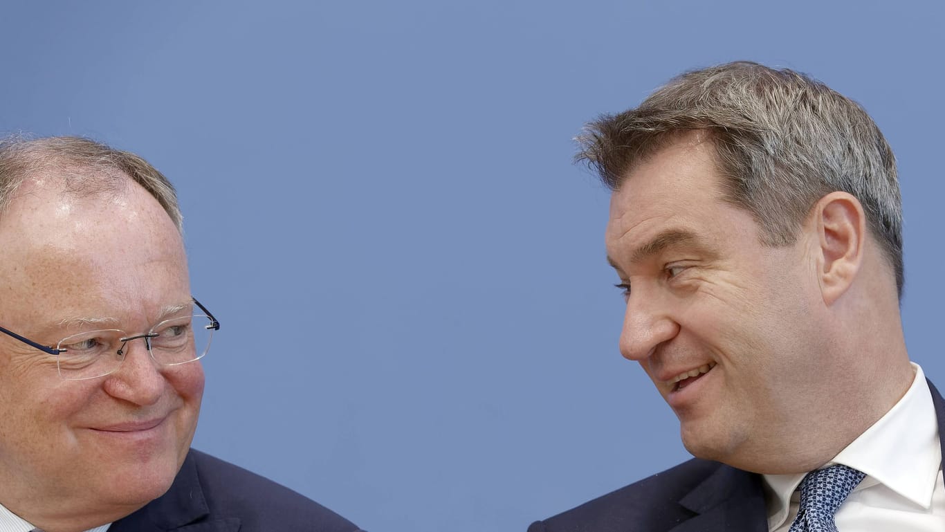 Stephan Weil (SPD) und Markus Söder (CDU) fordern Hilfen für die Stadtwerke.