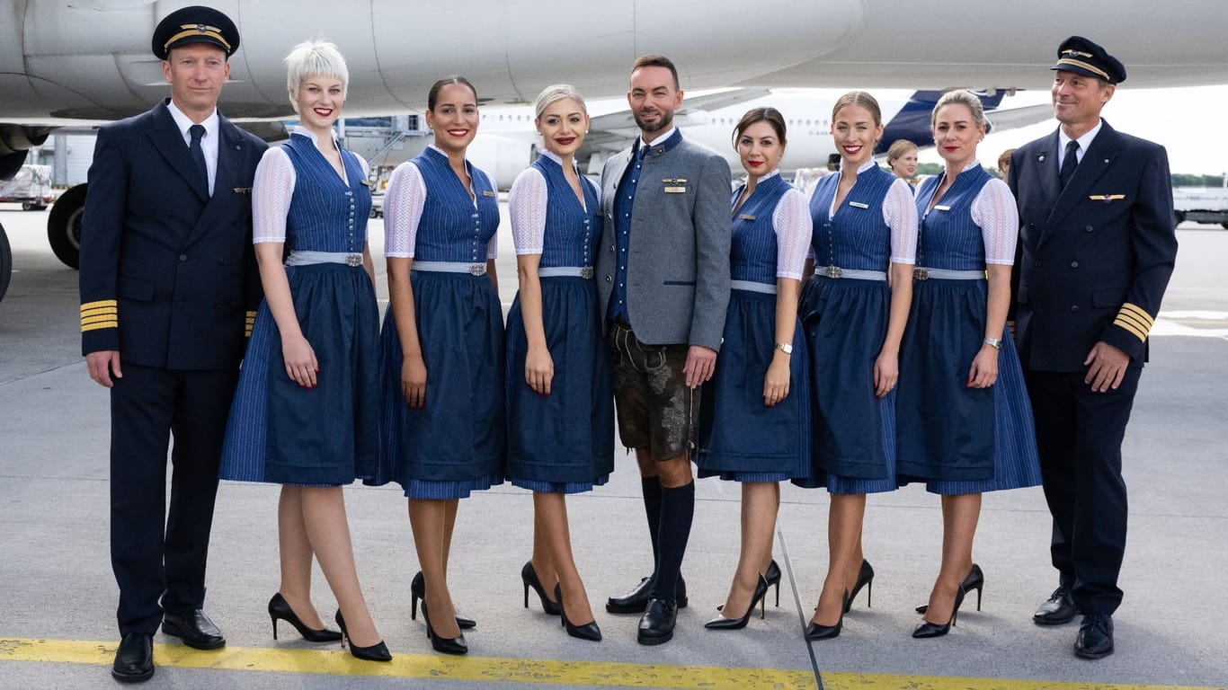 Start der Lufthansa-Trachtencrew