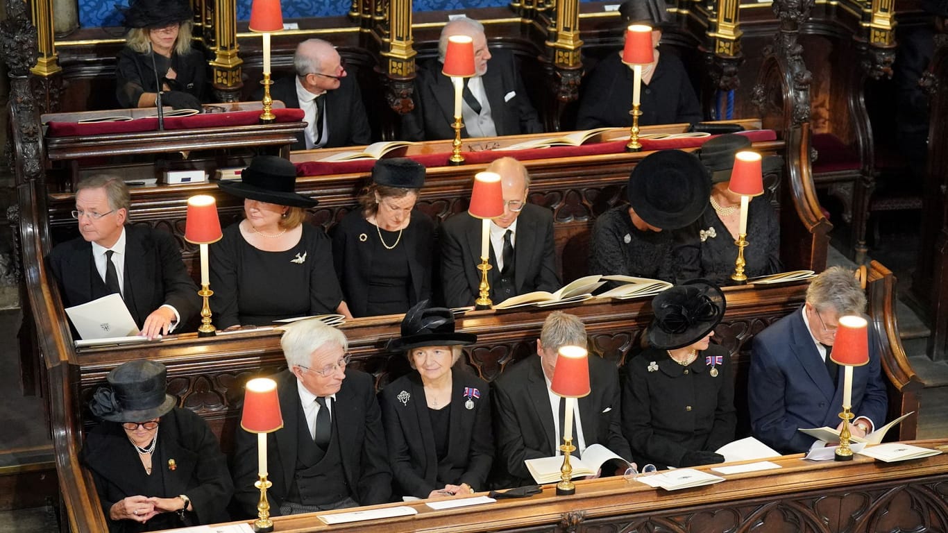 Trauergäste in der Westminster Abbey.