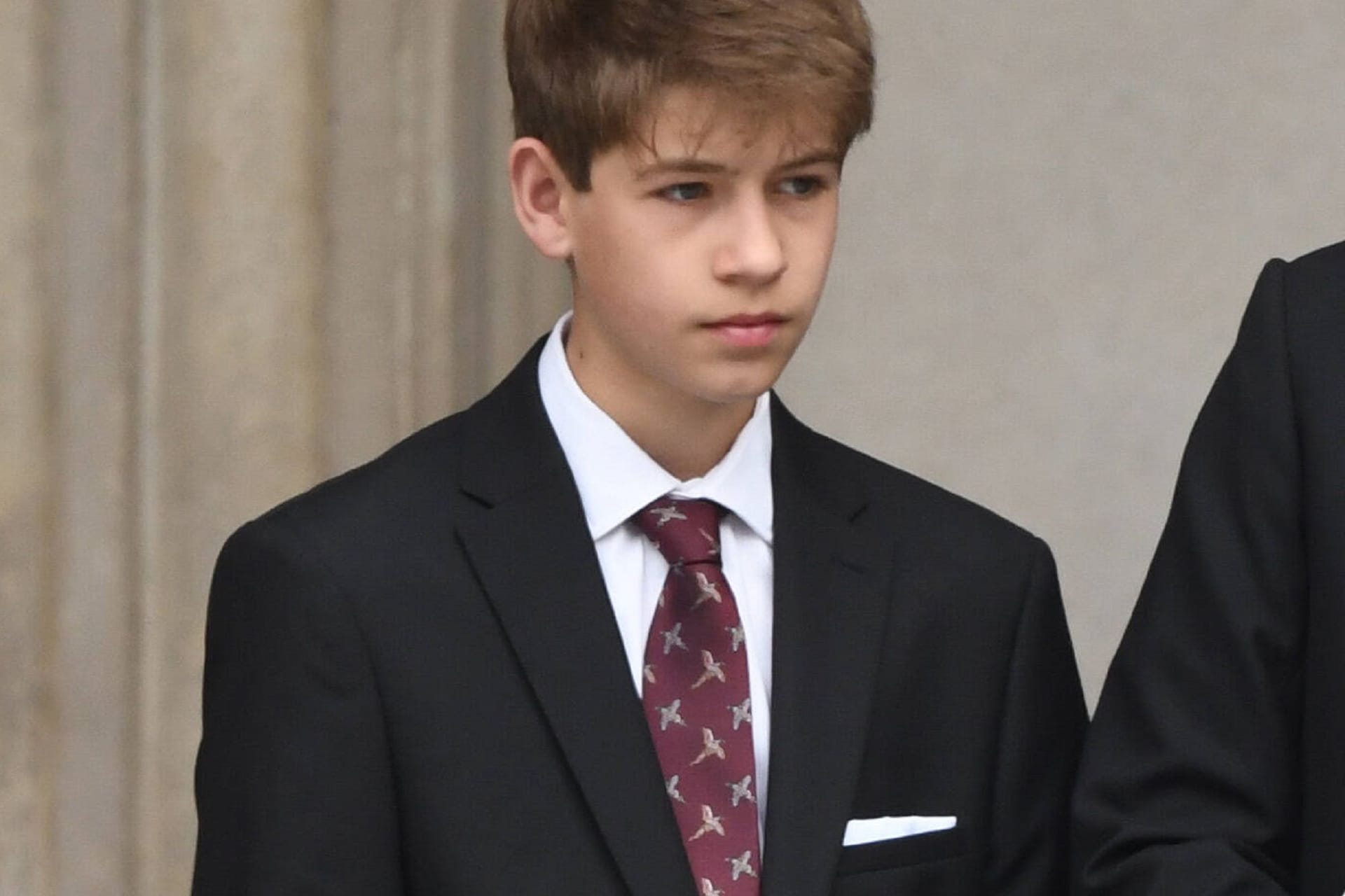 James Mountbatten-Windsor, Viscount Severn: Der 14-Jährige ist der Sohn von Prinz Edward und Gräfin Sophie. Er ist das jüngste Enkelkind der Queen und Platz 14 der Thronfolge.