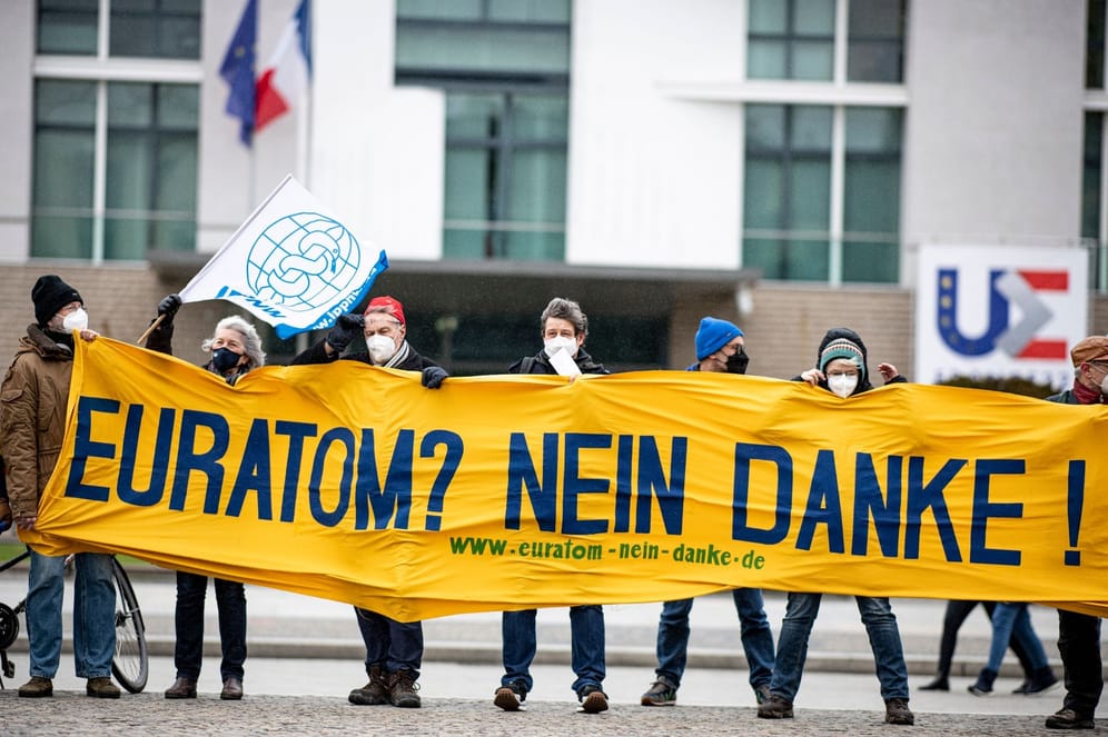Demo "Kein Ökolabel für Gas und Atom!"