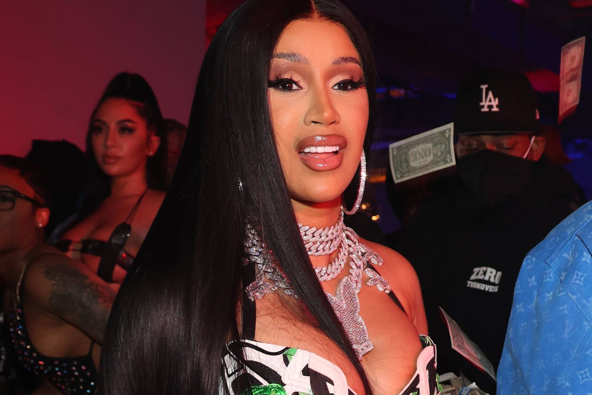 Cardi B: Die Sängerin bekannte sich vor Gericht schuldig.