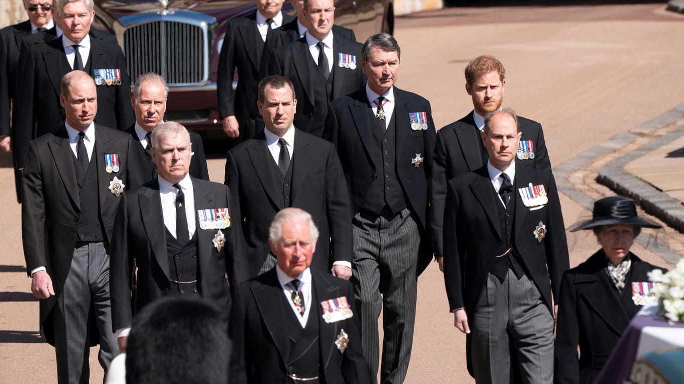 Zur Beerdigung von Prinz Philip verzichteten die Royals auf ihre Uniform.