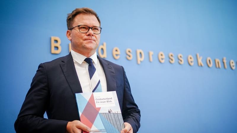 Der Ostbeauftragte der Bundesregierung, Carsten Schneider.