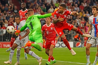 Lucas Hernández: Der Abwehrspieler bringt den FC Bayern mit seinem Kopfballtreffer zum 1:0 gegen den FC Barcelona auf die Siegerstraße.