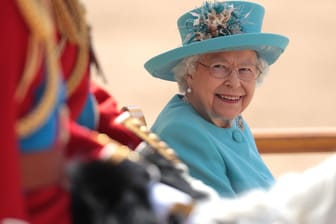 Königin Elizabeth II.: Der Sarg der Queen befindet sich mittlerweile in London.