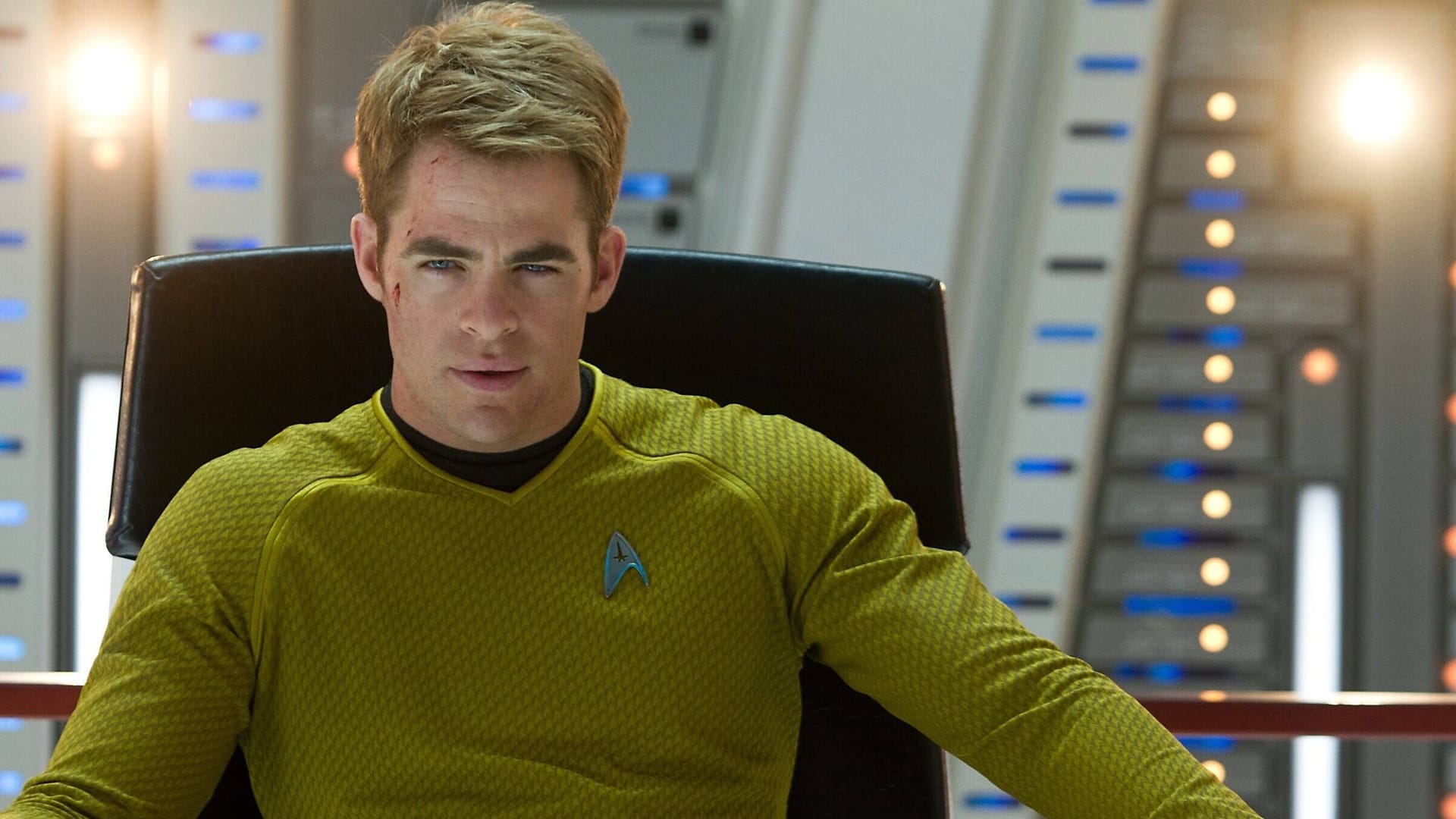 "Star Trek": Hollywoodstar Chris Pine mimt James T. Kirk.