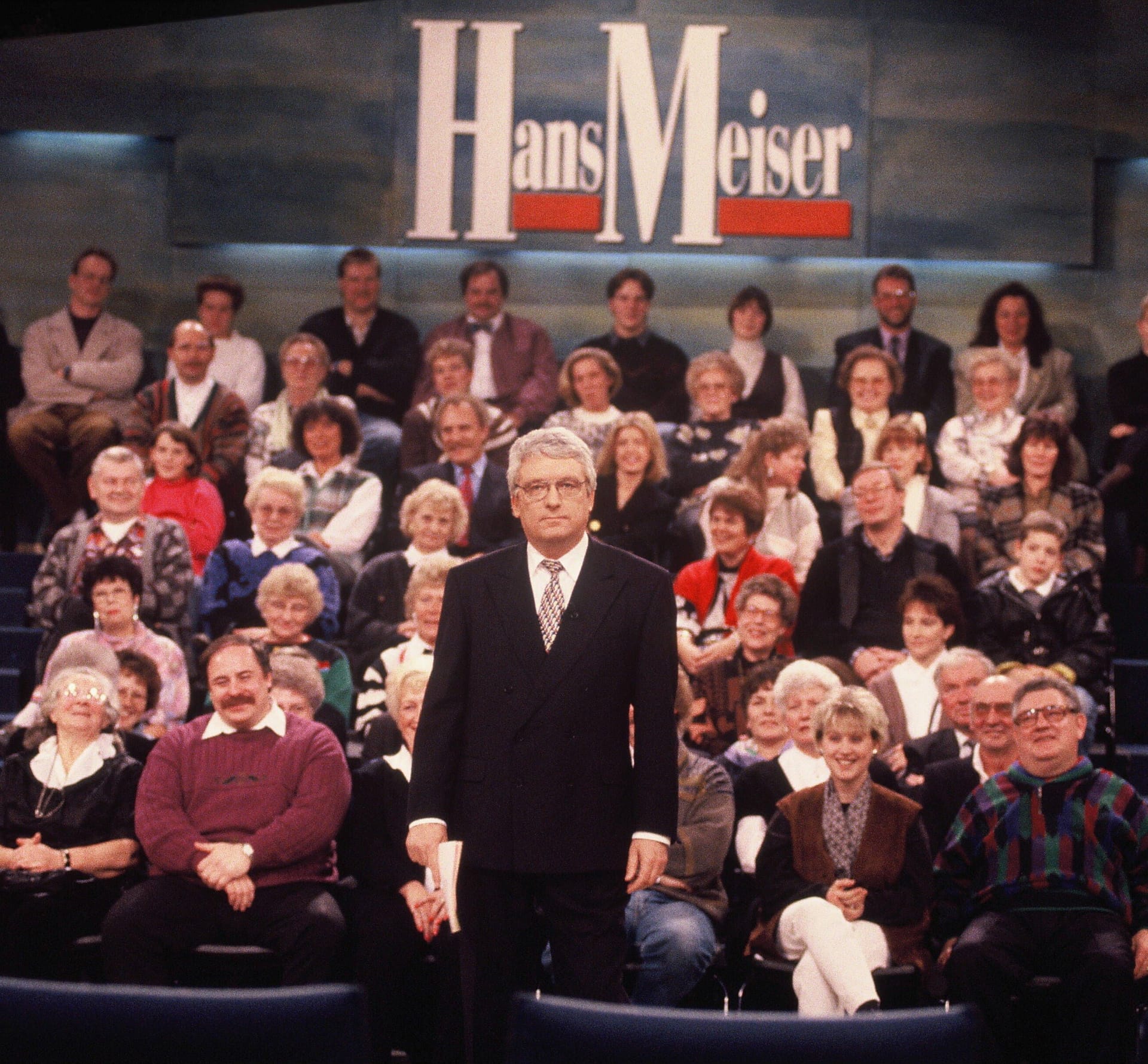 1992 moderierte Hans Meiser seine erste Talkshow.