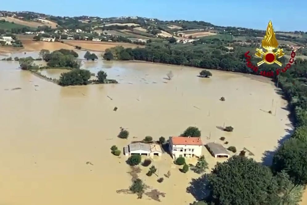 Überschwemmungen in Italien: Innerhalb weniger Stunden haben massive Niederschläge für Fluten gesorgt.