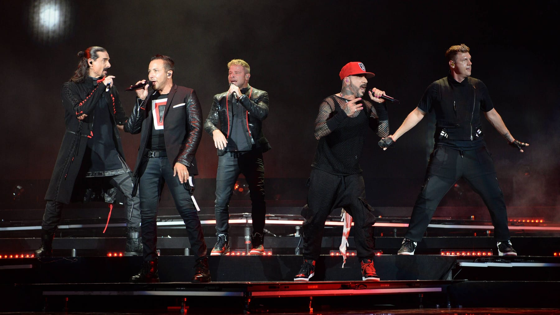 Backstreet Boys in Berlin Band bedankt sich mit Unterwäsche bei den Fans