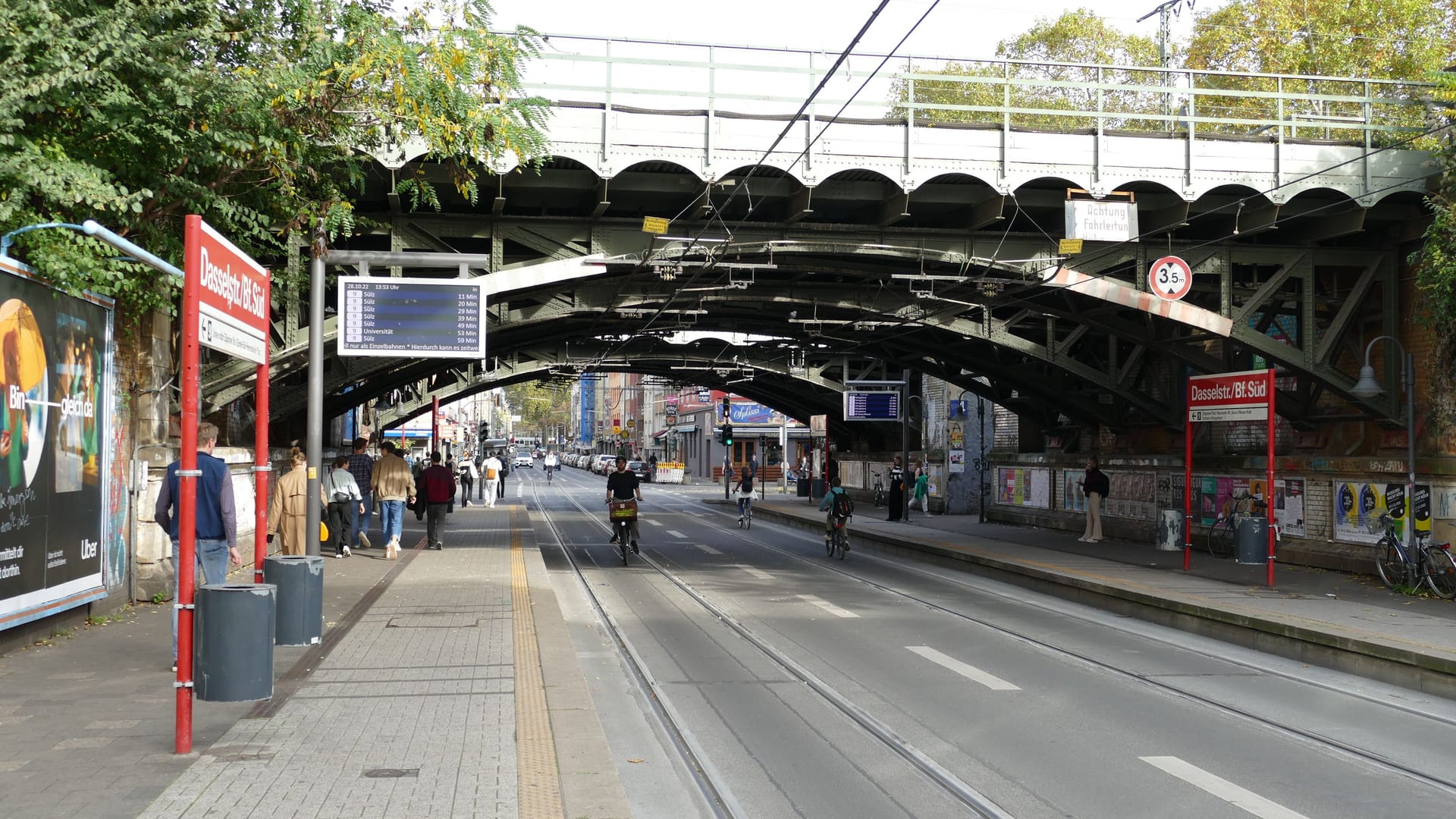 Hier sollen die Feiernden durchgeleitet werden – kein Problem, sagt die Stadt.