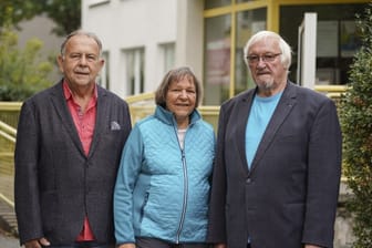 Herr Kellner, Frau Lindig und Herr Schäfer sind Mitglieder der Kriminalpräventiven Rats in Erfurt. Sie stehen zur Beratung vor Betrügern zur Verfügung.