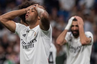 Mariano Diaz (l.) und Karim Benzema: Die beiden Offensivspieler von Real Madrid erlebten ein enttäuschendes Heimspiel.