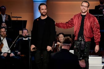 Igor Levit und Danger Dan: Die beiden Künstler stehen bei einer ZDF-Show gemeinsam auf der Bühne.