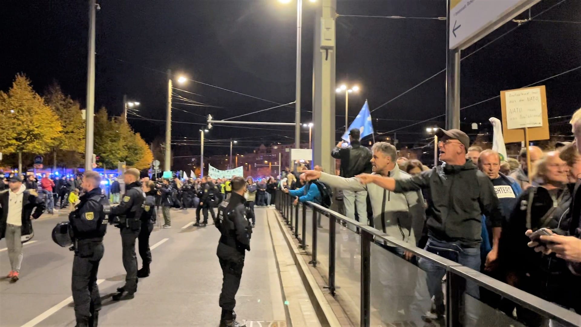 Energiepolitik-Demo in Leipzig am Montagabend: "Ihr liegt uns auf der Tasche!"