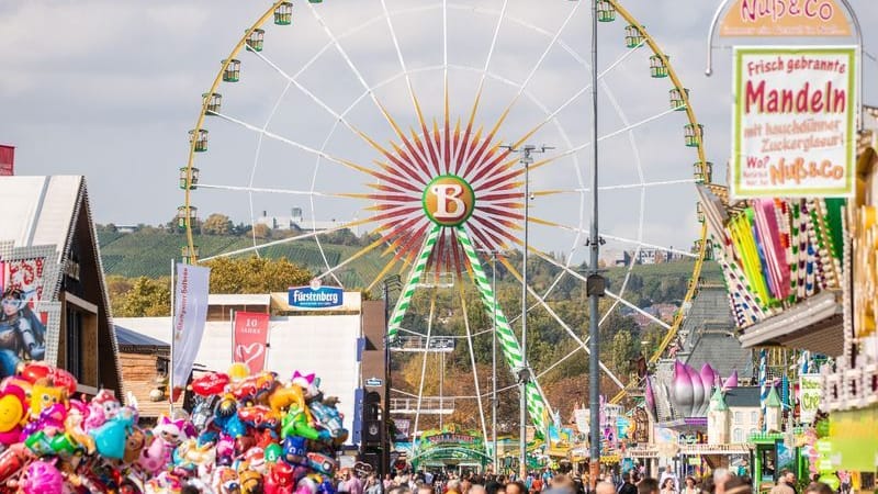 Zum 175. Cannstatter Volksfestes wurden 3,5 Millionen Besucher erwartet.