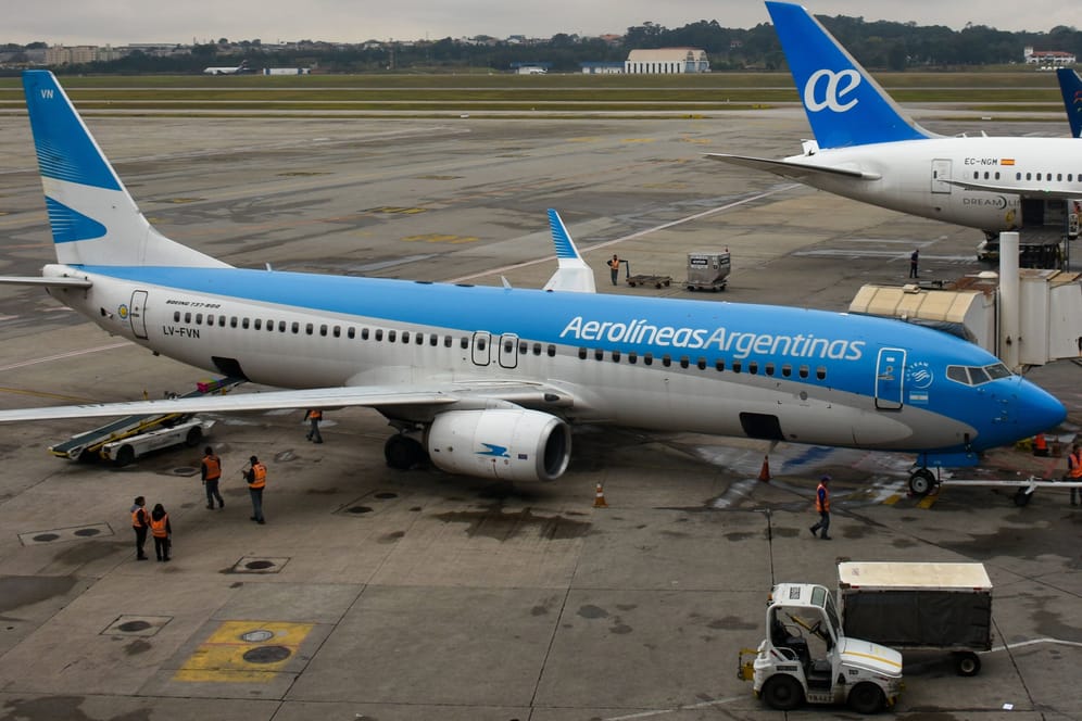 Flugzeug von Aerolíneas Argentinas in Brasilien (Archiv): Auf einem Flug der Airline kam es zu heftigen Turbulenzen.
