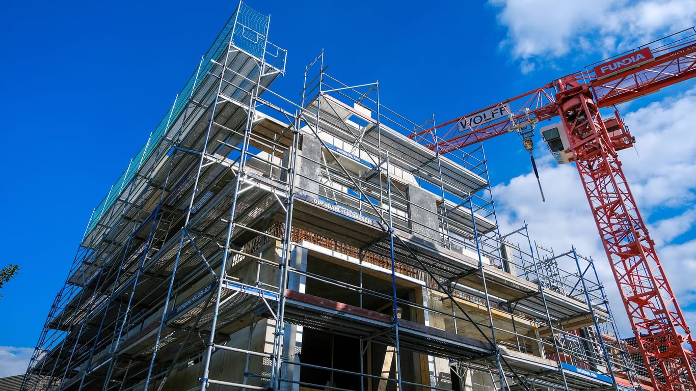 Baustelle für Wohnungsbau: Der Bau neuer Wohnungen rechnet sich wegen steigender Material- und Energiekosten oft gar nicht mehr.