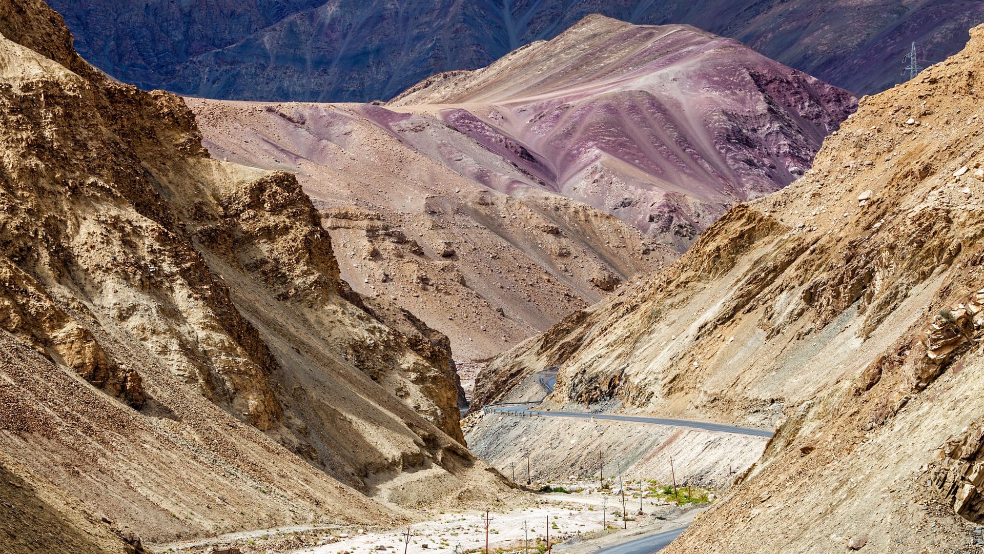 Indisches Himalaya-Gebirge: Mindestens vier Menschen sind bei einem Lawinenunglück gestorben.