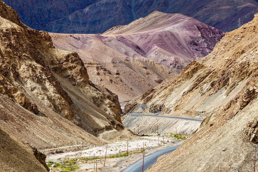 Indisches Himalaya-Gebirge: Mindestens vier Menschen sind bei einem Lawinenunglück gestorben.
