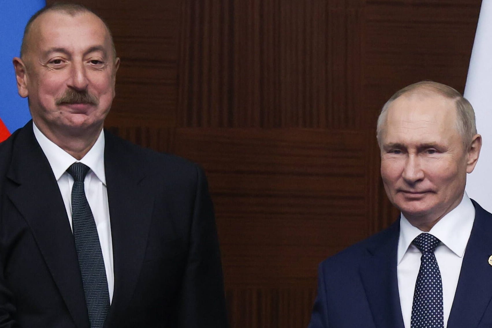 Putin (r.) und Alijew: Die Staatschefs waren vor einigen Wochen in Kasachstan zusammengetroffen.