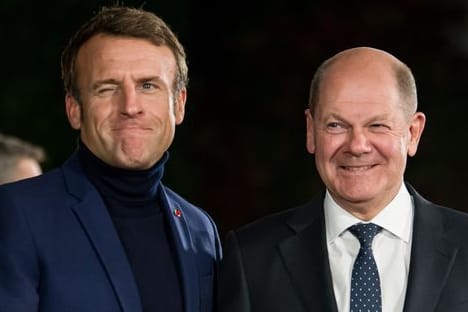 Emmanuel Macron und Olaf Scholz: Die beiden Regierungschefs wollen sich gegenseitig unterstützen.