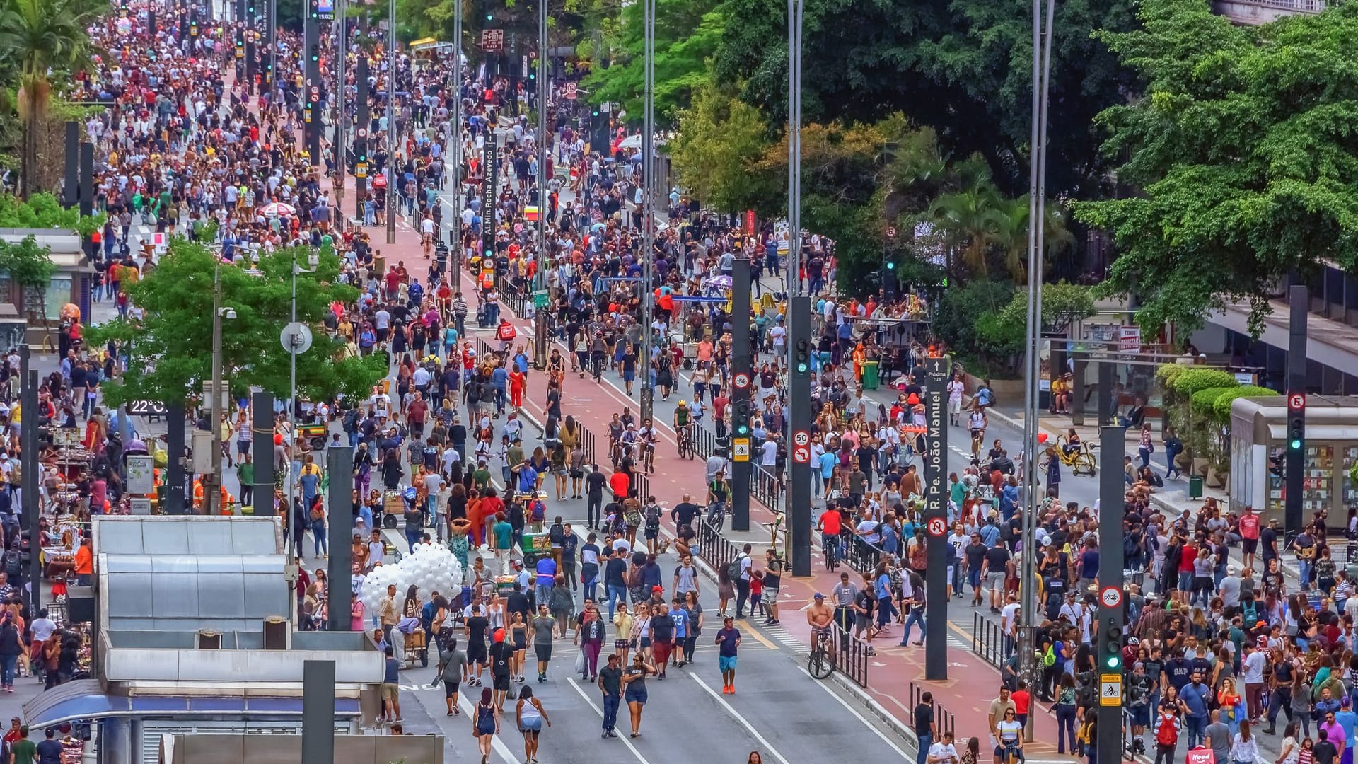 São Paulo: So sieht ein Sonntagnachmittag auf der Avenida Paulista, einer der meistbesuchten Straßen der Stadt aus.