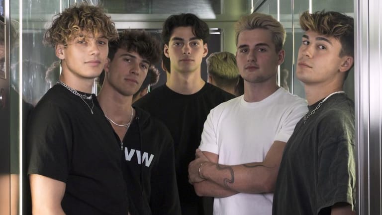 Die Elevator Boys: Bene, Tim, Jacob, Luis und Julien.