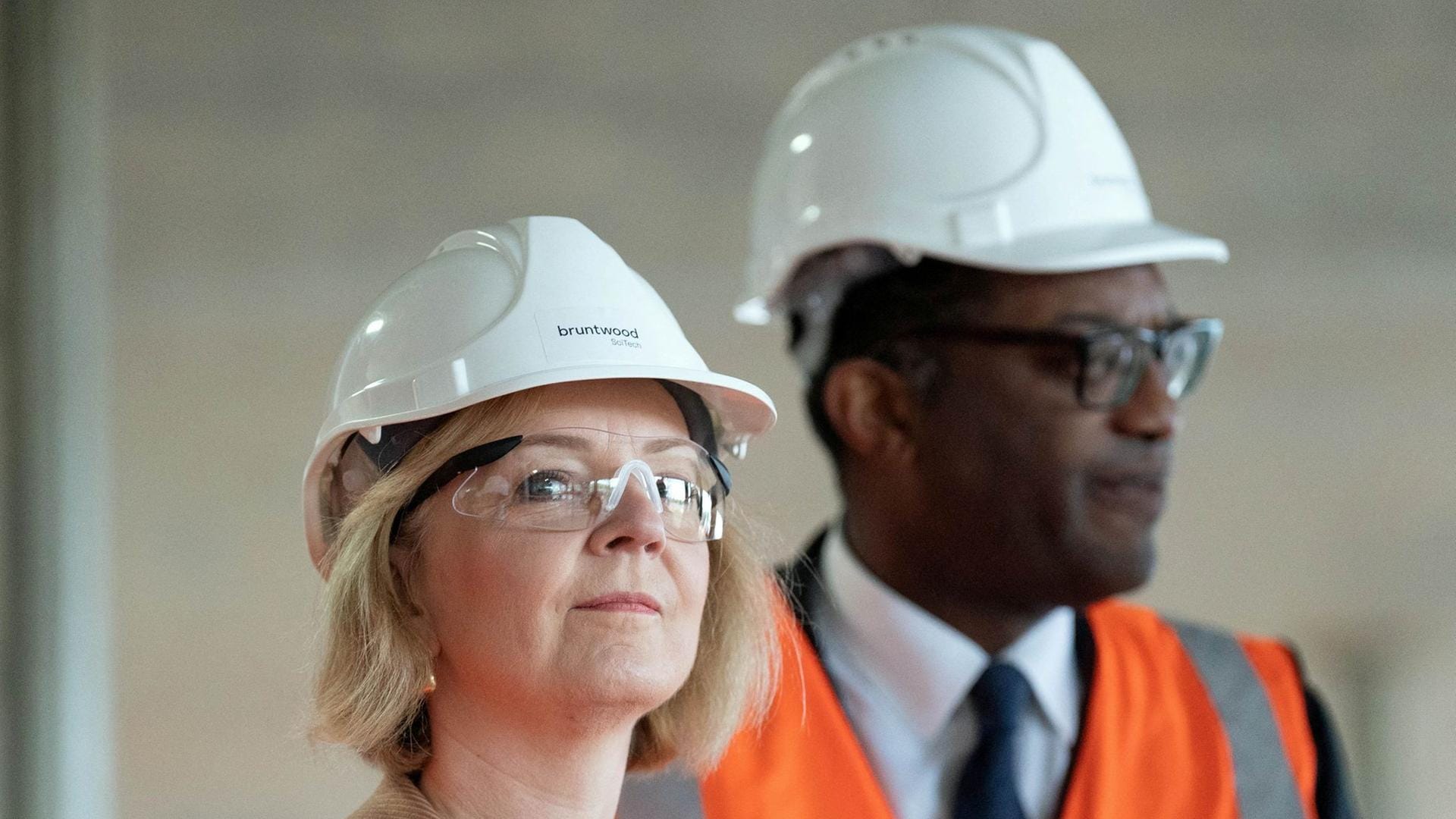 Liz Truss und ihr Finanzminister Kwasi Kwarteng stehen massiv unter Druck.