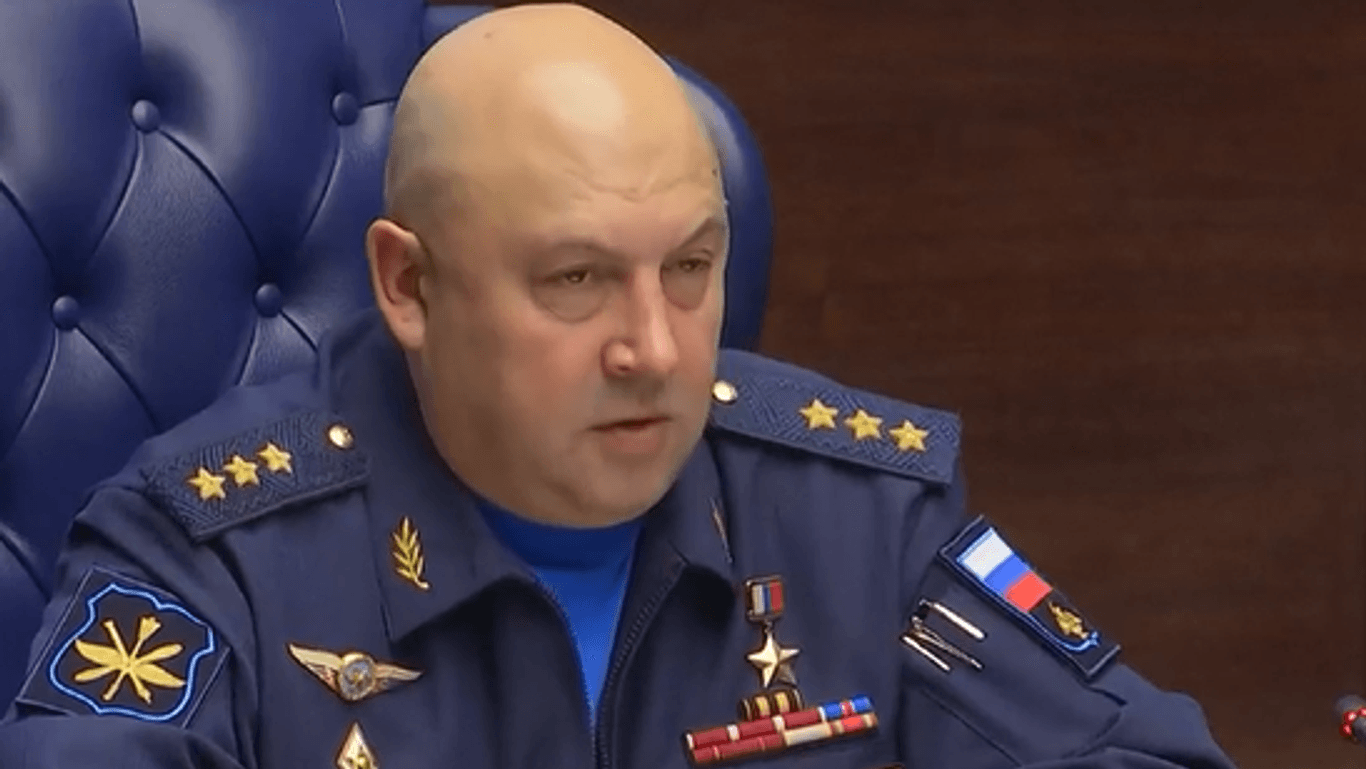 Sergej Surowikin: Der neue Kommandant Russlands schließt "schwierige Entscheidungen" nicht aus – ohne ins Detail zu gehen.
