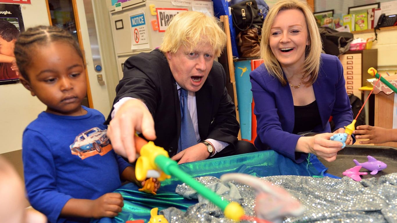 Boris Johnson und Liz Truss: Steht die neue Premierministerin nach nur sechs Wochen im Amt schon vor dem Aus?