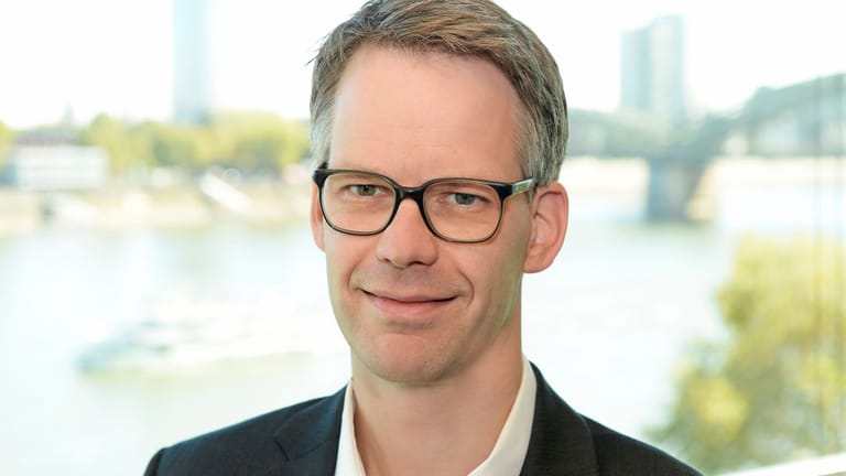 Thilo Schaefer leitet das Kompetenzfeld Umwelt, Energie und Infrastruktur am Institut der deutschen Wirtschaft.