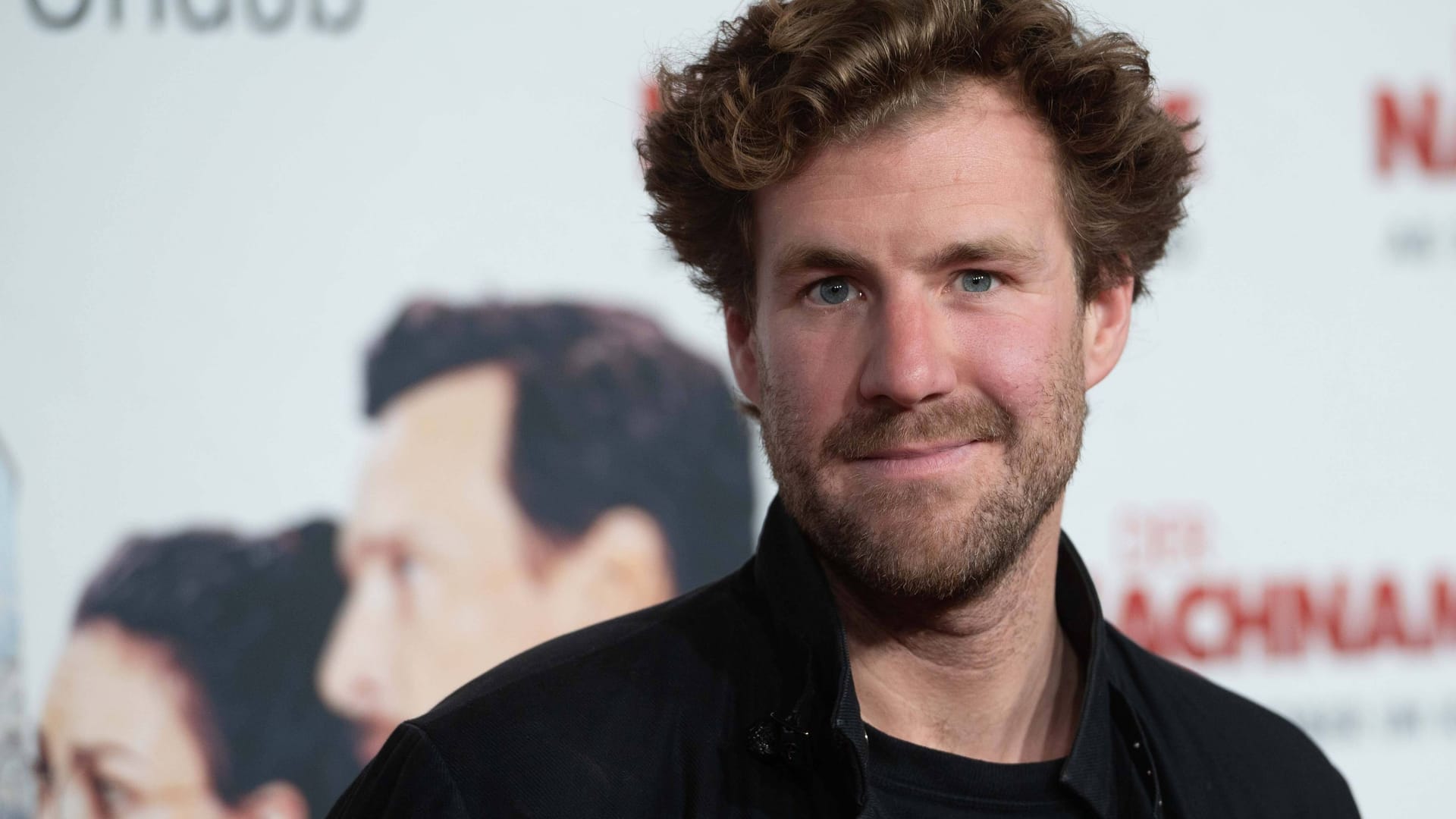 Luke Mockridge: Der Comedian hat sich bei einer Filmpremiere gezeigt.