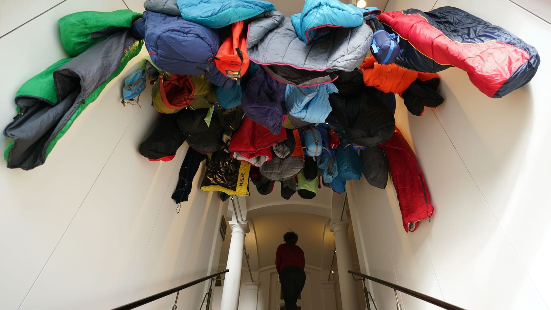 Ausstellung über Wohnunterkünfte für Obdachlose Ausstellung über Wohnunterkünfte für Obdachlose
