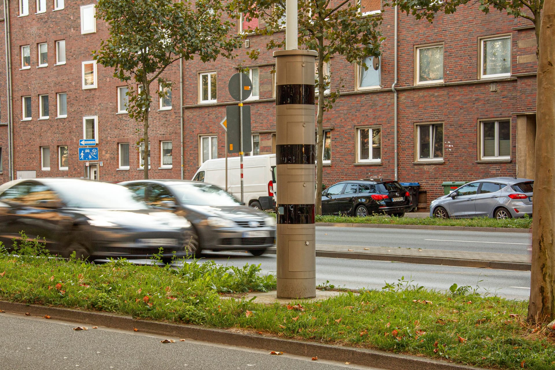 Blitzer im Stadtgebiet von Hannover (Archivbild): Die Stadt profitiert von den Verkehrssündern.