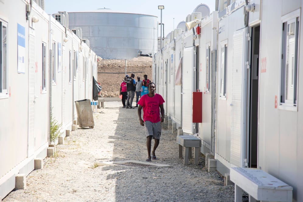 Flüchtlingsunterkunft auf der griechischen Insel Samos: In dem Land kommen derzeit wieder mehr Migranten an.