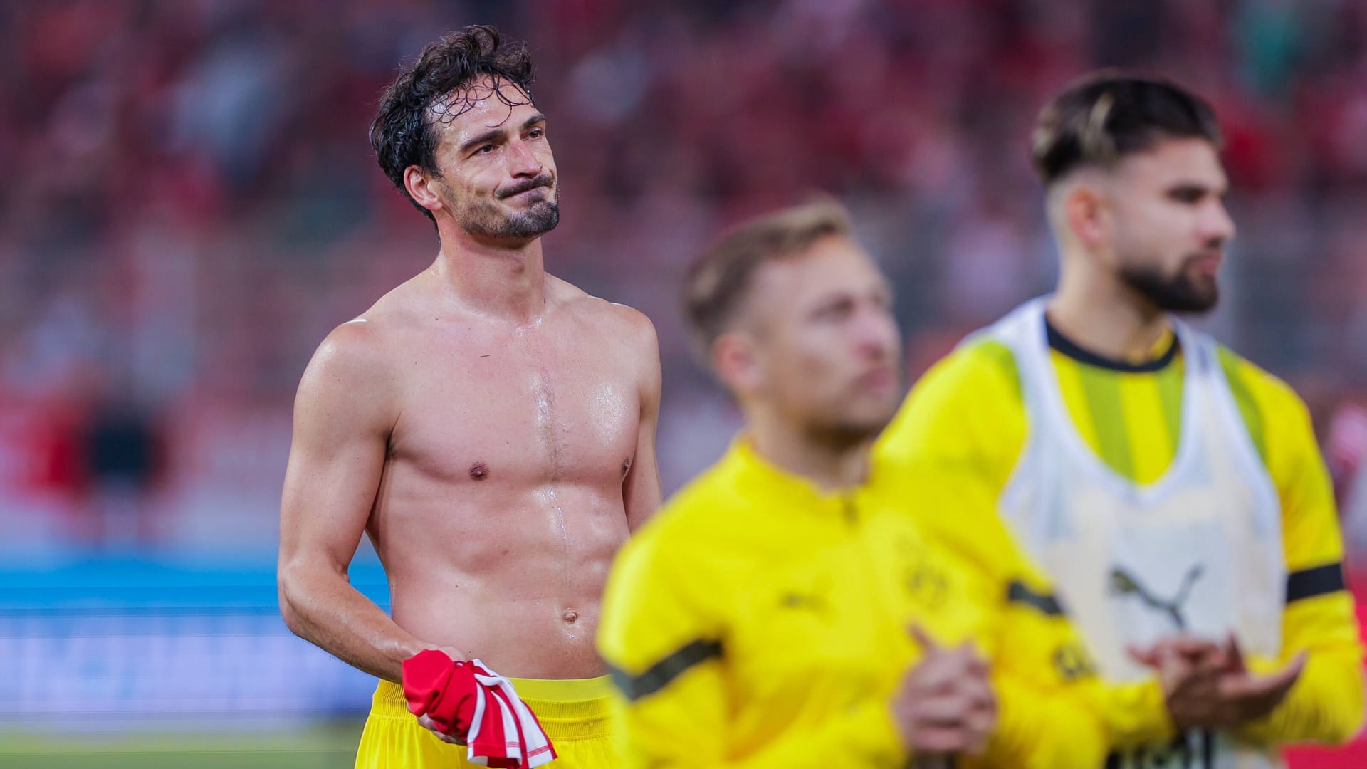 Mats Hummels: Der 33-Jährige und sein Team kassierten zwei Gegentreffer durch individuelle Fehler. Mats Hummels: Der 33-Jährige und sein Team kassierten zwei Gegentreffer durch individuelle Fehler.