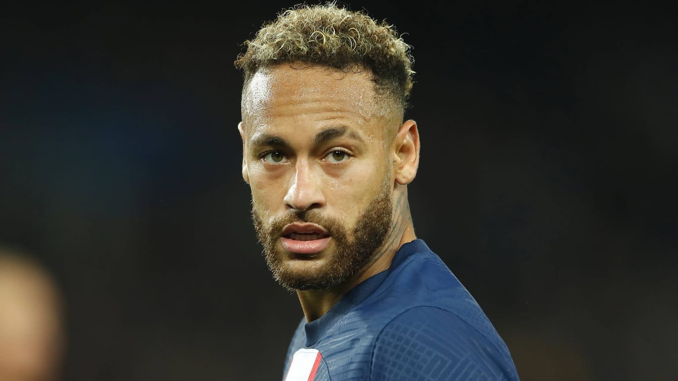 Neymar im Champions-League-Spiel mit PSG gegen Benfica Lissabon: Der Brasilianer trägt seit 2017 das Trikot der Pariser.